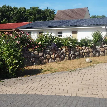 Appartamento Strandapartment - Direkt Am Meer Zingst