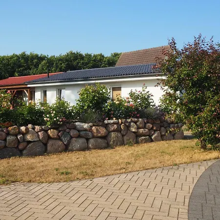 Strandapartment - Direkt Am Meer Appartamento *
